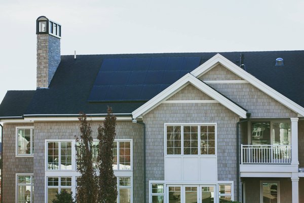 Home energy storage: harnessing solar power for night use